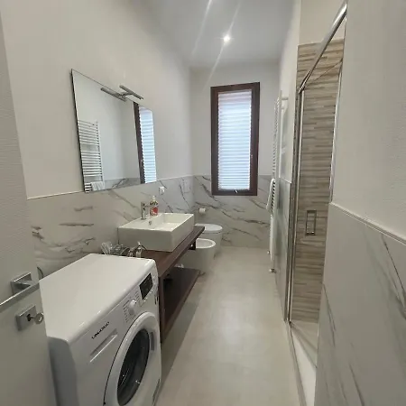 Lägenhet Carradori 2 Apartment-historic Center-autodromo