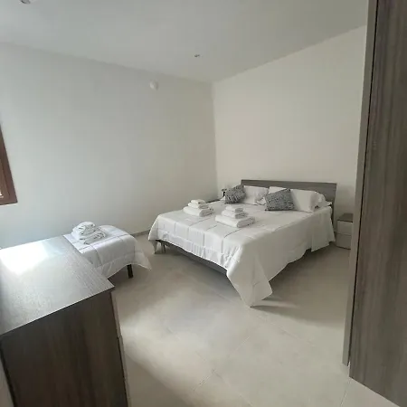 Daire Carradori 2 Apartment-historic Center-autodromo *