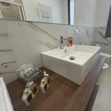 Carradori 2 Apartment-historic Center-autodromo * Imola