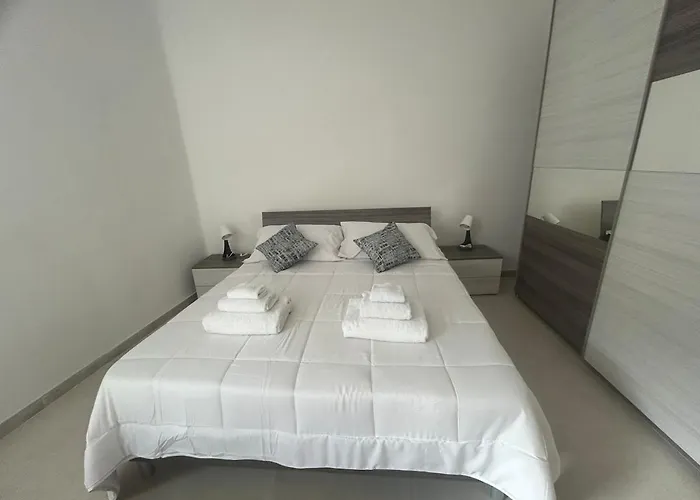 Carradori 2 Apartment-historic Center-autodromo Apartment Imola